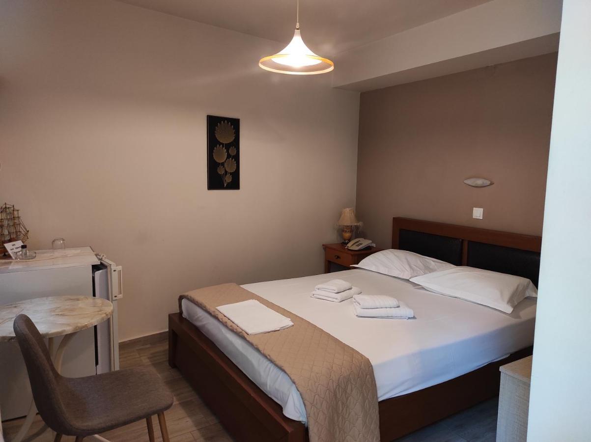 Ενοικιαζόμενα Δωμάτια Ενιπεύς- Rooms Enipeas Литокорон Екстериор снимка
