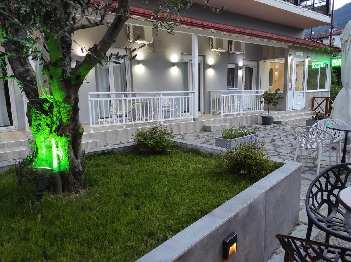 Ενοικιαζόμενα Δωμάτια Ενιπεύς- Rooms Enipeas Литокорон Екстериор снимка
